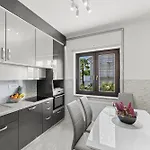 App Sandro With Common Pool 3*