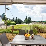 App Sandro With Common Pool 3*